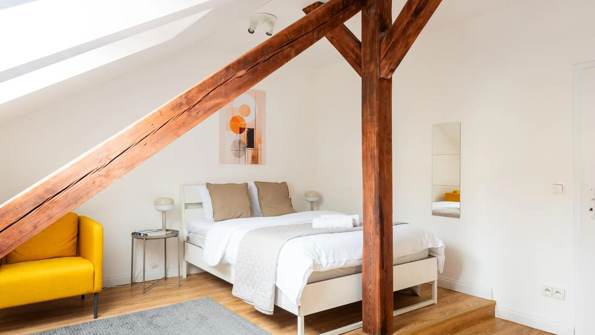 3-Room Apartment With Beautiful View Prague