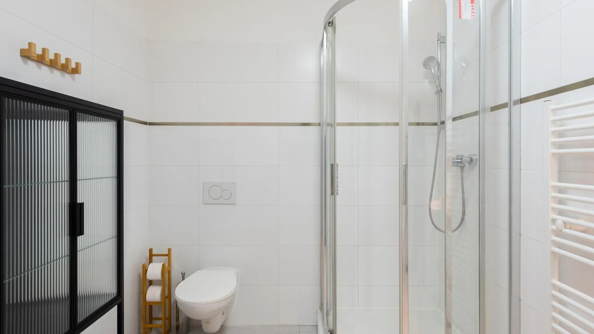 3-Room Apartment With Beautiful View Prag