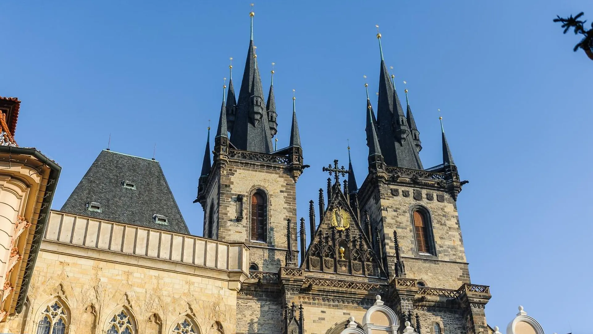 3-Room Apartment With Beautiful View Prag